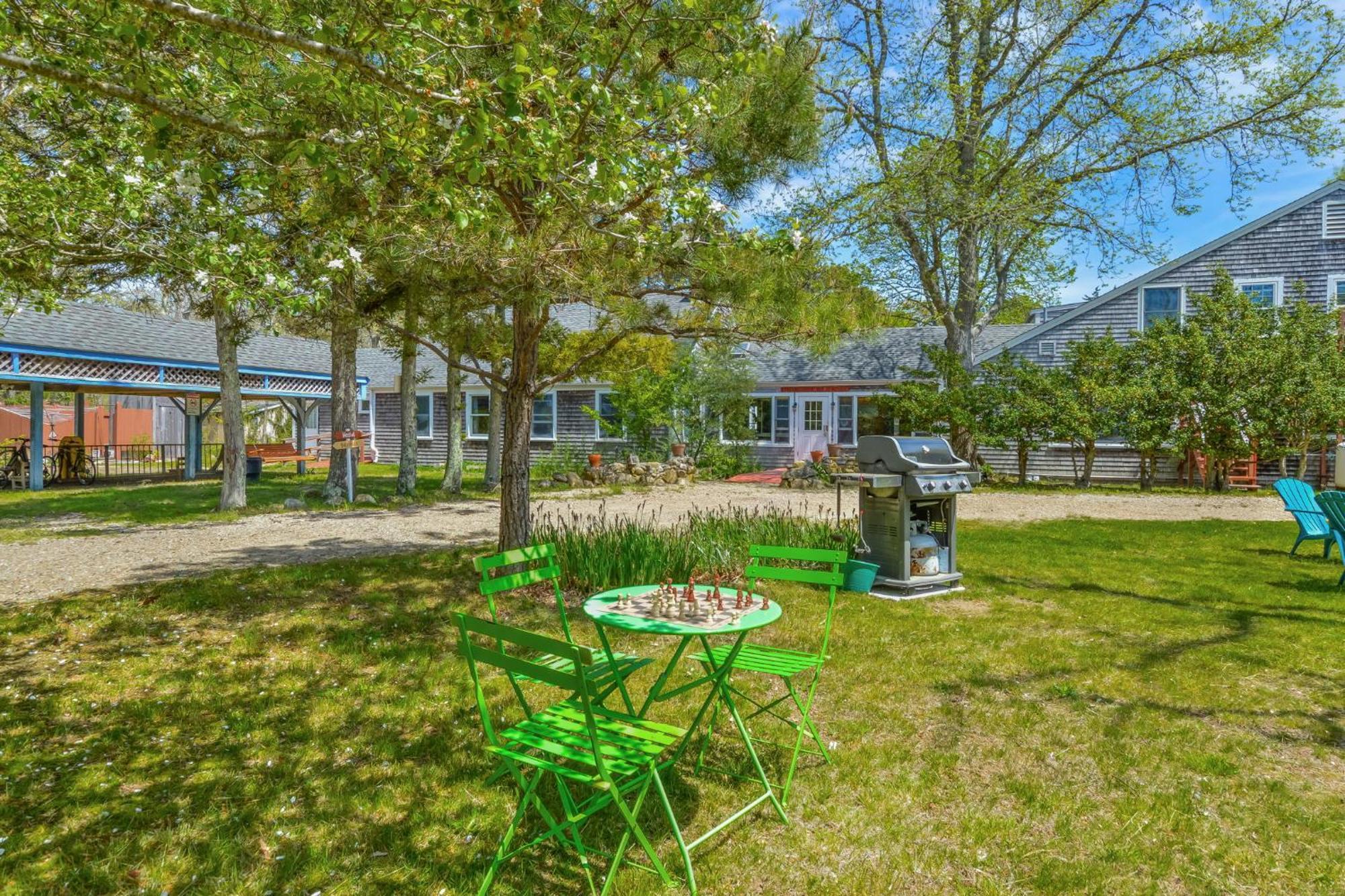 Hi Martha'S Vineyard Hostel Vineyard Haven Esterno foto