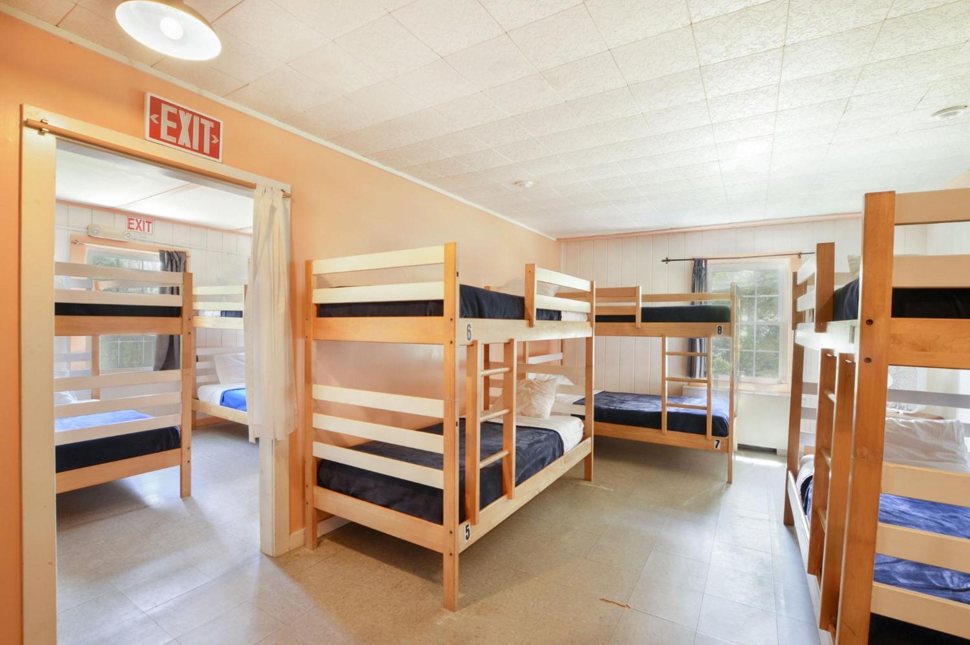 Hi Martha'S Vineyard Hostel Vineyard Haven Esterno foto