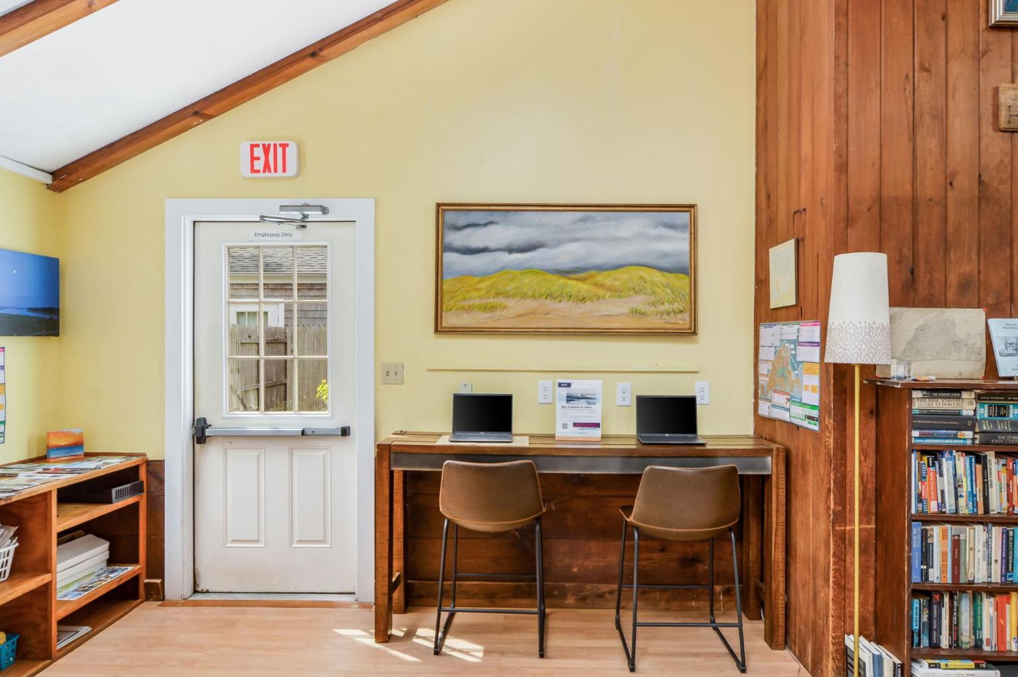 Hi Martha'S Vineyard Hostel Vineyard Haven Esterno foto
